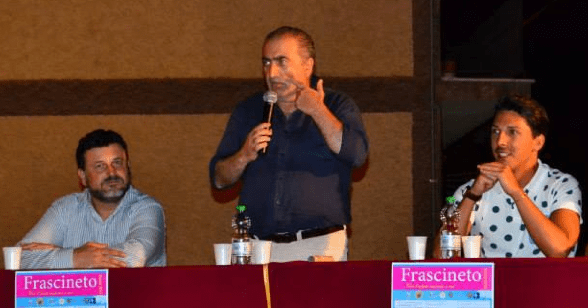 'Riflessi diVini' - convegno 'Viticoltura e VitiCultura', il mondo del vino nel territorio del Pollino. Interverranno: Paolo Benvenuti direttore associazione nazionale città del vino, Dott. Antonio Carlomagno, ricercatore di viticoltura presso l'università di Torino Prof. Dott. Americo Bazzoffia, Formatore, Consulente e Docente Universitario in Comunicazione Strategica d'Impresa ed Istituzionale