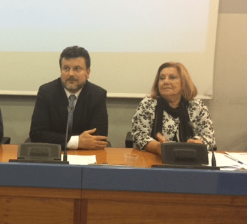 Giovanna Ventura - Segretario Confederale Cisl Dipartimento delle politiche organizzative e Prof. Americo Bazzoffia - Docente universitario esperto in strategie e tecniche di comunicazione web al Convegno organizzato dalla CISL Nazionale 