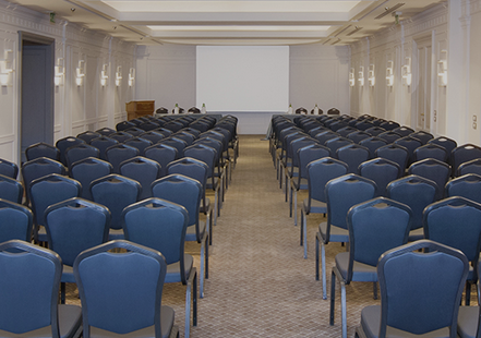 Il prof. Americo Bazzoffia effettua corsi di formazione aziendale e manageriale presso Marriott Rome Grand Hotel Flora